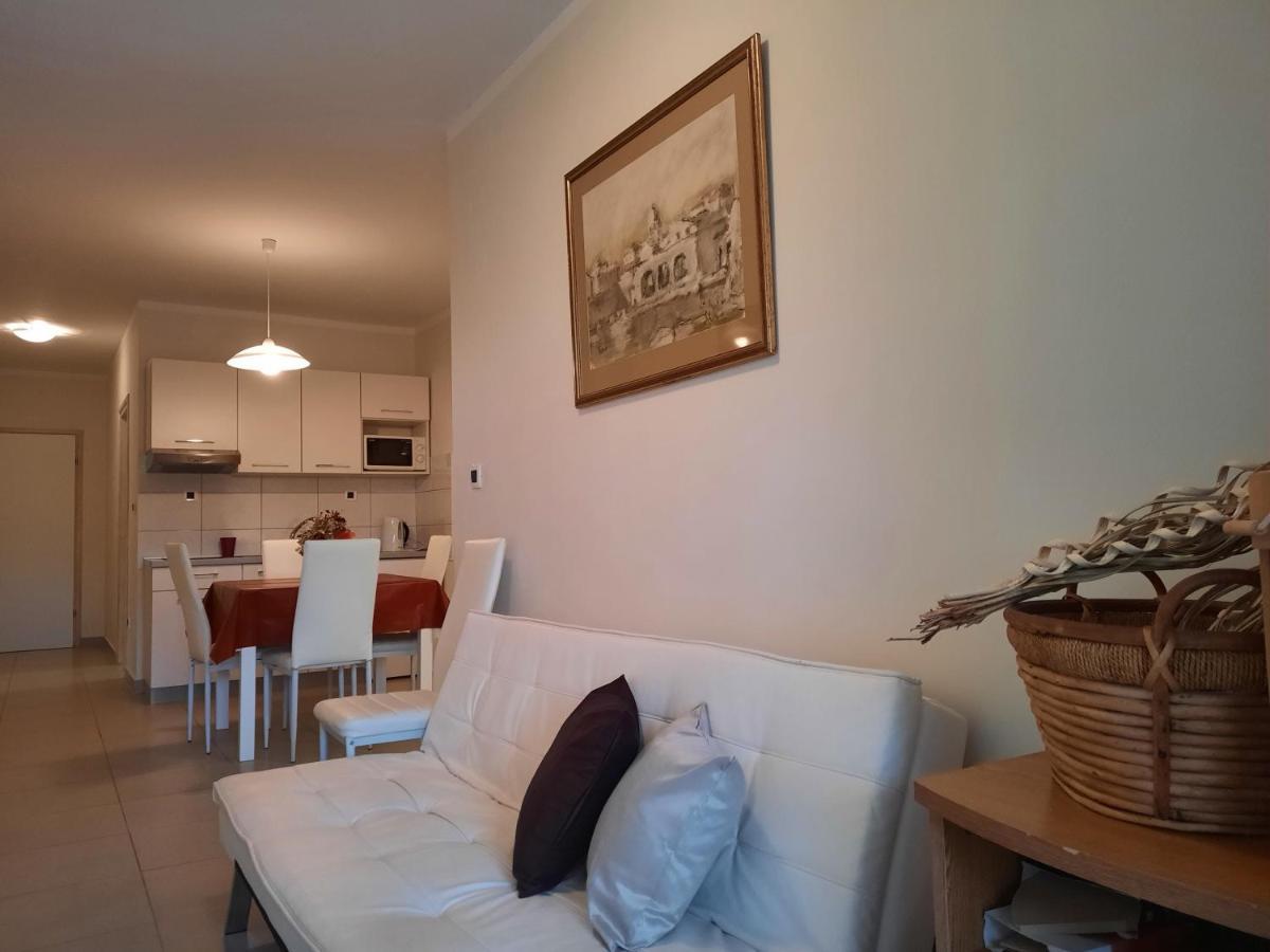 Apartmani Ivica Krk Town Esterno foto