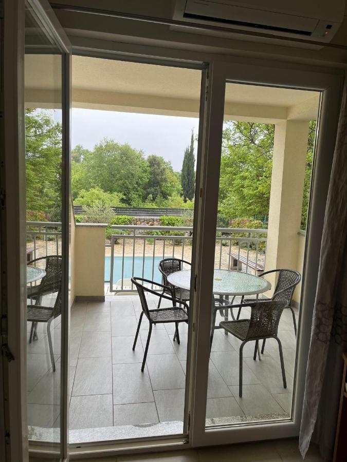 Apartmani Ivica Krk Town Esterno foto